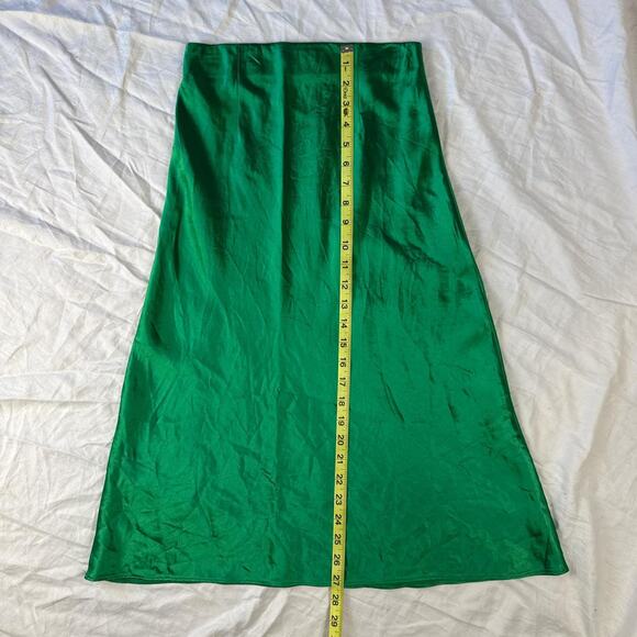 Aritzia babaton green silky green midi skirt size 0 - Picture 5 of 8